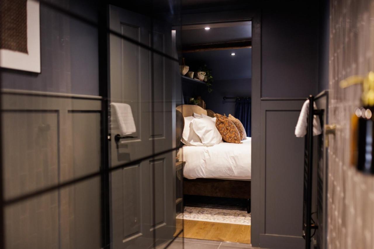 The Silk Rooms, At The Freemasons * Knutsford