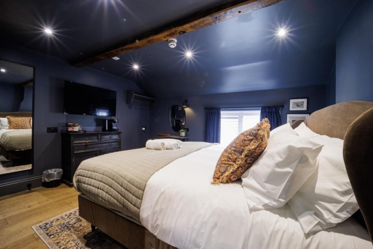 The Silk Rooms, At The Freemasons Inn *